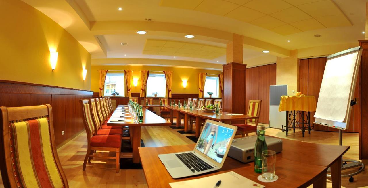 Posthotel רדשטאדט מראה חיצוני תמונה